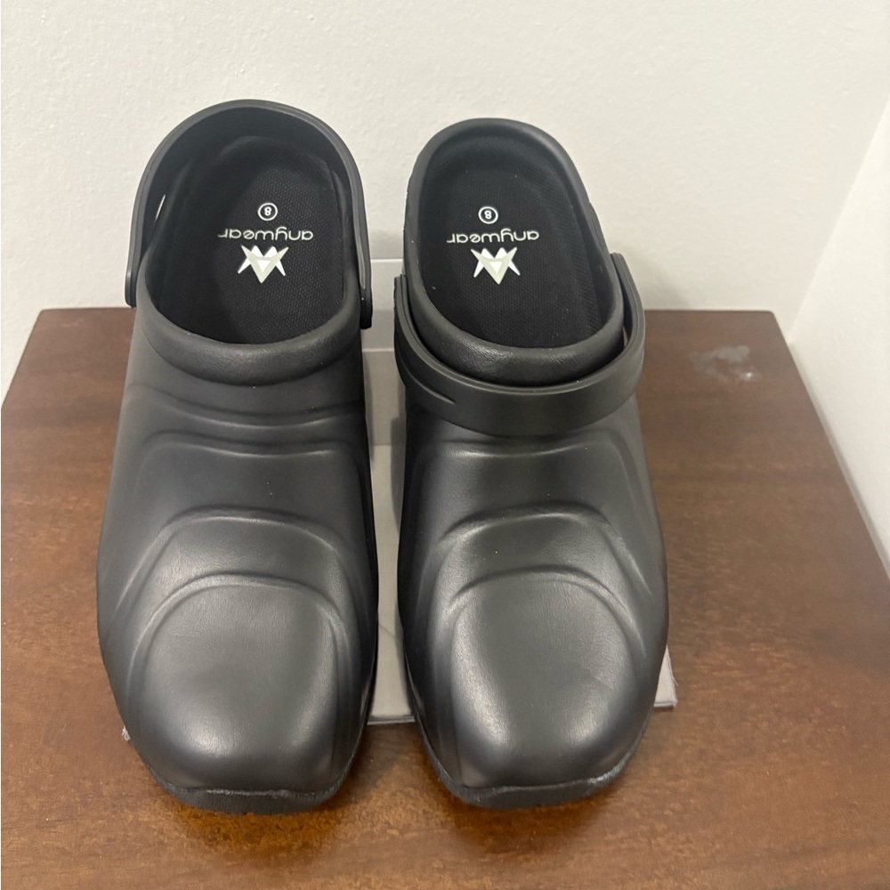 Anywear Women's Classic Black Mules - Picture 5 of 7